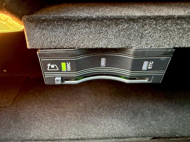 Cクラス C200アバンギャルド AMGライン /レーダーセーフティPKG/ブラインドスポットアシスト/パワーシート/シートヒーター/シートメモリー/純正ナビ/Bluetooth/CD・DVD/フルセグTV/レーダークルーズ/純正AW(78枚目)