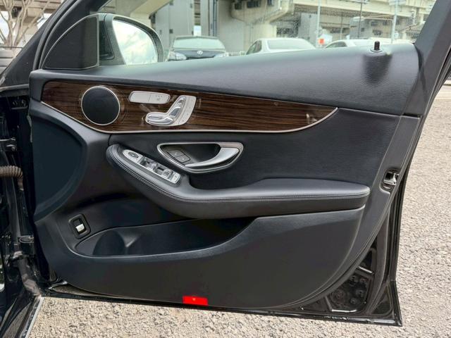 Cクラス C200アバンギャルド /レーダーセーフティPKG/パワーシート/シートヒーター/シートメモリー/純正ナビ/フルセグTV/Bluetooth/バックカメラ/クリアランスソナー/レーダークルーズ/ETC/純正AW(36枚目)