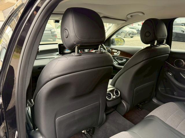 Cクラス C200アバンギャルド /レーダーセーフティPKG/パワーシート/シートヒーター/シートメモリー/純正ナビ/フルセグTV/Bluetooth/バックカメラ/クリアランスソナー/レーダークルーズ/ETC/純正AW(71枚目)