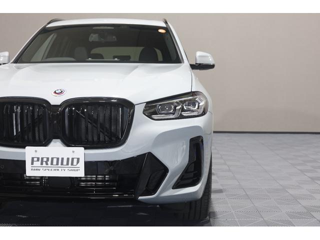 X3 xDrive 20d Mスポーツ LCI 後期モデル ワンオーナー 禁煙車 パノラマガラスルーフ HarmanKardonオーディオ 黒革シート 前後シートヒーター ステアリングヒーター M Performanceルーフスポイラー(23枚目)