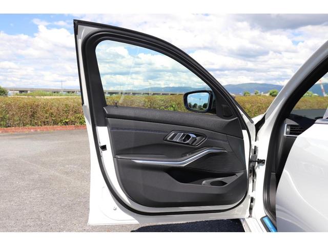 320d xDrive Mスポーツ イノベーションPKG プラスPKG コンフォートPKG レーザーライト Eibach車高調・スタビ OZ19inch Mブレーキ オートトランク ジャスチャー M Performanceパーツ(38枚目)