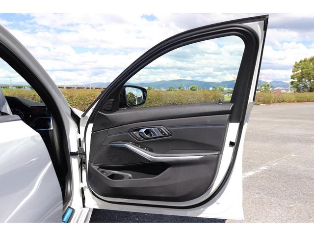 320d xDrive Mスポーツ イノベーションPKG プラスPKG コンフォートPKG レーザーライト Eibach車高調・スタビ OZ19inch Mブレーキ オートトランク ジャスチャー M Performanceパーツ(39枚目)