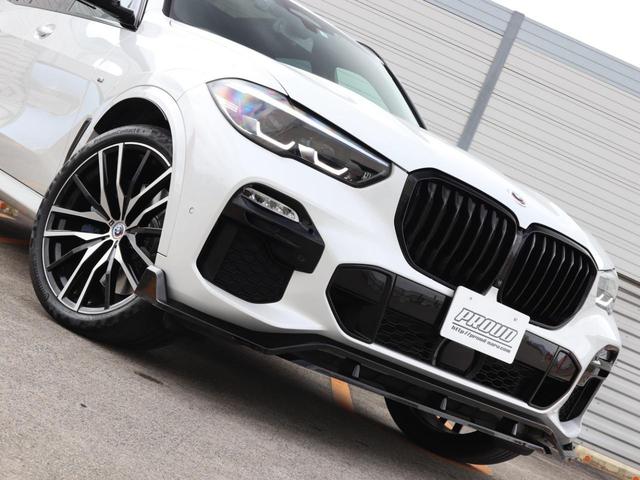 ｘＤｒｉｖｅ　３５ｄ　Ｍスポーツ　２２インチＡＷ　コンフォートＰＫＧ　コンフォートプラスＰＫＧ　ＢＭＷ　ＩｎｄｉｖｉｄｕａｌＰＫＧ　スカイラウンジパノラマサンルーフ　クリスタルフィニッシュセレクトレバー　ハーマンカードン　ＤＶＤ再生(9枚目)