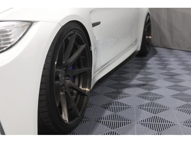 M4 M4クーペ KW Ver.3車高調 KW トーコンアーム BCFORGED 20inch AKRAPOVICマフラー KOHLENSTOFF カーボンスポイラー 1オーナー(34枚目)