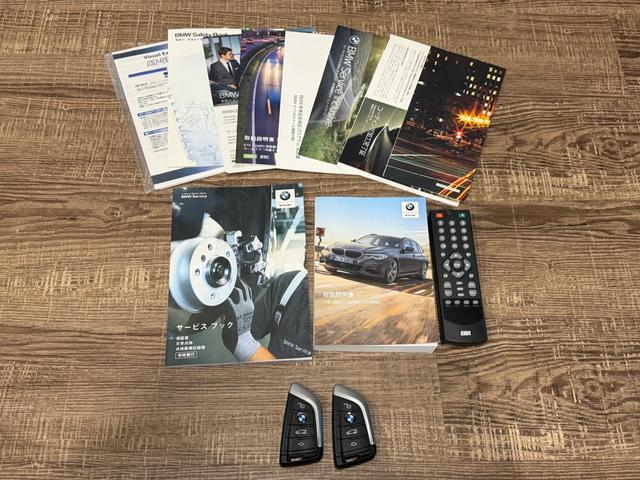 3シリーズ 320d xDriveツーリング Mスポーツ 1オーナー 禁煙車 ハーフレザーシート シートヒーター 地デジ アクティブクルーズコントロール パワーバックドア パーキングアシスト 360°カメラ バックカメラ(13枚目)