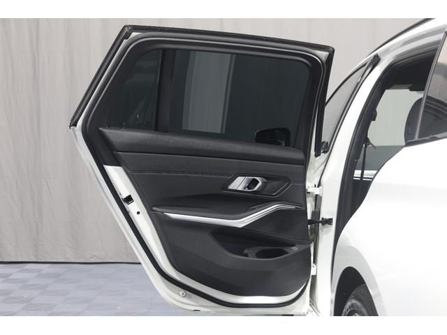 3シリーズ 320d xDriveツーリング Mスポーツ 1オーナー 禁煙車 ハーフレザーシート シートヒーター 地デジ アクティブクルーズコントロール パワーバックドア パーキングアシスト 360°カメラ バックカメラ(39枚目)