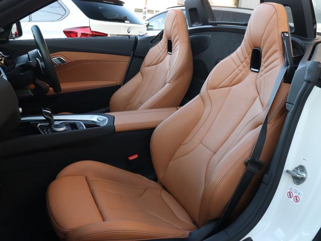 Ｚ４ ｓＤｒｉｖｅ２０ｉ　Ｍスポーツ　ベージュ革シート　シートヒーター　パーキングアシスト　後退アシスト　バックカメラ　前後センサー　ハーマンカードン　アクティブクルーズコントロール　ＬＥＤヘッドライト　１８ｉｎｃｈアルミ（11枚目）