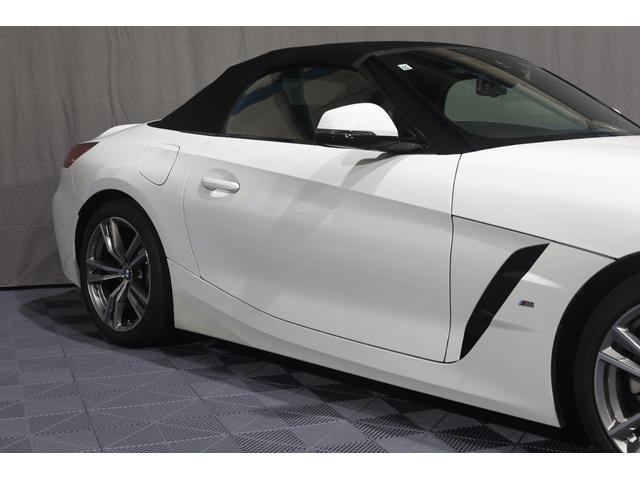 Ｚ４ ｓＤｒｉｖｅ２０ｉ　Ｍスポーツ　ベージュ革シート　シートヒーター　パーキングアシスト　後退アシスト　バックカメラ　前後センサー　ハーマンカードン　アクティブクルーズコントロール　ＬＥＤヘッドライト　１８ｉｎｃｈアルミ（18枚目）