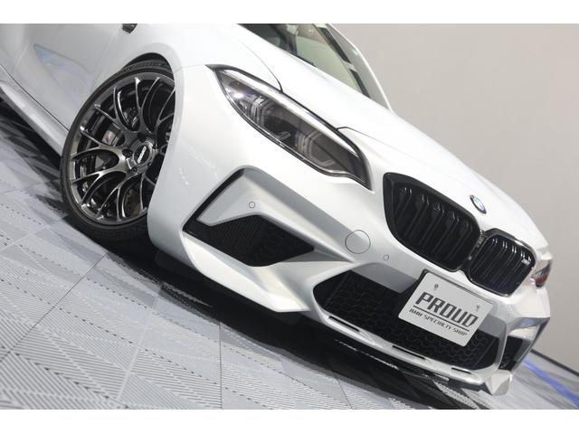 Ｍ２ コンペティション　後期　ＬＣＩモデル　６速マニュアルＭＴ　Ａｒａｇｏｓｔａ車高調　ローダウン　ＲＡＹＳ１９ｉｎｃｈ鍛造アルミ　カーボントランクスポイラー　ＨａｒｍａｎＫａｒｄｏｎオーディオ　バックカメラ　ドラレコ（7枚目）