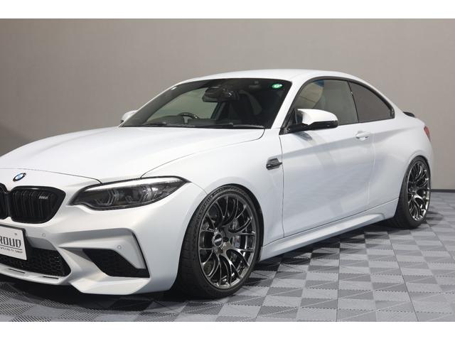 Ｍ２ コンペティション　後期　ＬＣＩモデル　６速マニュアルＭＴ　Ａｒａｇｏｓｔａ車高調　ローダウン　ＲＡＹＳ１９ｉｎｃｈ鍛造アルミ　カーボントランクスポイラー　ＨａｒｍａｎＫａｒｄｏｎオーディオ　バックカメラ　ドラレコ（12枚目）