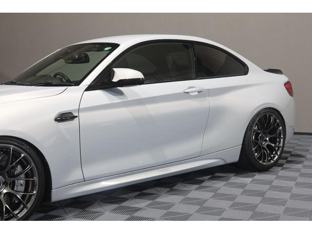 Ｍ２ コンペティション　後期　ＬＣＩモデル　６速マニュアルＭＴ　Ａｒａｇｏｓｔａ車高調　ローダウン　ＲＡＹＳ１９ｉｎｃｈ鍛造アルミ　カーボントランクスポイラー　ＨａｒｍａｎＫａｒｄｏｎオーディオ　バックカメラ　ドラレコ（13枚目）