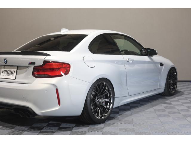 Ｍ２ コンペティション　後期　ＬＣＩモデル　６速マニュアルＭＴ　Ａｒａｇｏｓｔａ車高調　ローダウン　ＲＡＹＳ１９ｉｎｃｈ鍛造アルミ　カーボントランクスポイラー　ＨａｒｍａｎＫａｒｄｏｎオーディオ　バックカメラ　ドラレコ（23枚目）