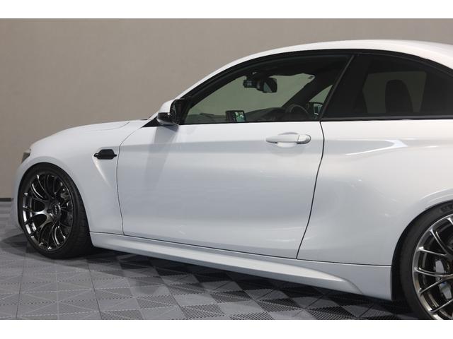 Ｍ２ コンペティション　後期　ＬＣＩモデル　６速マニュアルＭＴ　Ａｒａｇｏｓｔａ車高調　ローダウン　ＲＡＹＳ１９ｉｎｃｈ鍛造アルミ　カーボントランクスポイラー　ＨａｒｍａｎＫａｒｄｏｎオーディオ　バックカメラ　ドラレコ（24枚目）