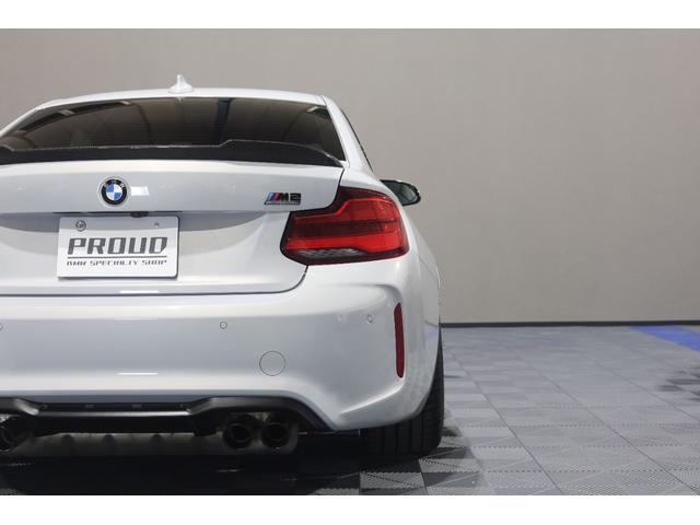 Ｍ２ コンペティション　後期　ＬＣＩモデル　６速マニュアルＭＴ　Ａｒａｇｏｓｔａ車高調　ローダウン　ＲＡＹＳ１９ｉｎｃｈ鍛造アルミ　カーボントランクスポイラー　ＨａｒｍａｎＫａｒｄｏｎオーディオ　バックカメラ　ドラレコ（29枚目）