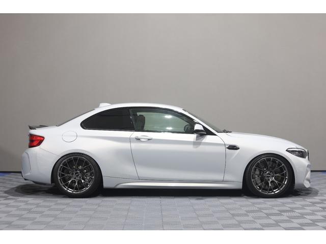 Ｍ２ コンペティション　後期　ＬＣＩモデル　６速マニュアルＭＴ　Ａｒａｇｏｓｔａ車高調　ローダウン　ＲＡＹＳ１９ｉｎｃｈ鍛造アルミ　カーボントランクスポイラー　ＨａｒｍａｎＫａｒｄｏｎオーディオ　バックカメラ　ドラレコ（33枚目）