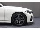 320d xDriveツーリング Mスポーツ 1オーナー 禁煙車 ハーフレザーシート シートヒーター 地デジ アクティブクルーズコントロール パワーバックドア パーキングアシスト 360°カメラ バックカメラ(23枚目)