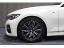 320d xDriveツーリング Mスポーツ 1オーナー 禁煙車 ハーフレザーシート シートヒーター 地デジ アクティブクルーズコントロール パワーバックドア パーキングアシスト 360°カメラ バックカメラ(24枚目)