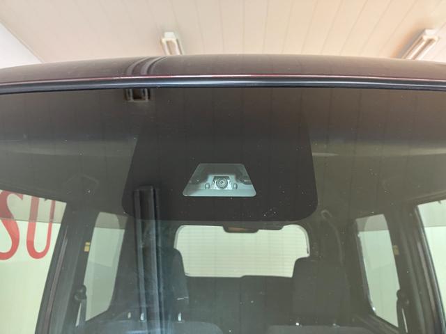 ウェイク ＧターボＳＡＩＩ　４ＷＤ　スマアシ　Ｂカメラ　両側オートスライドドア　ステアリングスイッチ　オートエアコン　ＵＳＢ接続端子　運転席シートヒーター　Ｐスタート　アイドリングストップ　電動格納ミラー　キーフリー（25枚目）