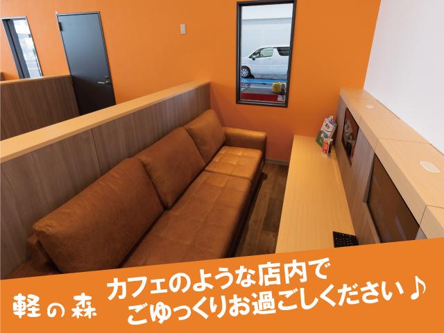 スペーシア ハイブリッドＸ　軽自動車　届出済未使用車　衝突被害軽減ブレーキ　ＬＥＤヘッドライト　シートヒーター　フルフラットシート　両側電動スライドドア　アイドリングストップ　エアバッグ　ＡＢＳ　スマートキー　エアコン（46枚目）