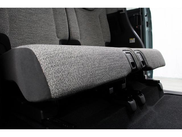 数ある中から【軽の森　泉大津店】の車両をご覧頂きまして誠にありがとうございます！良質車のみを厳選して仕入れしておりますので品質には自信があります！安心して当店のお車をご検討下さいませ。