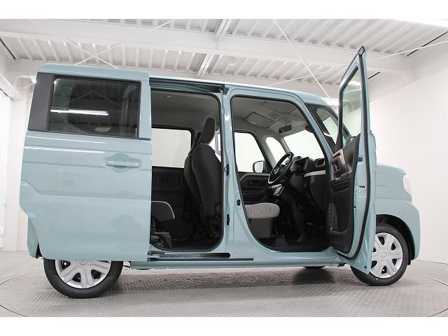 数ある中から【軽の森　泉大津店】の車両をご覧頂きまして誠にありがとうございます！良質車のみを厳選して仕入れしておりますので品質には自信があります！安心して当店のお車をご検討下さいませ。