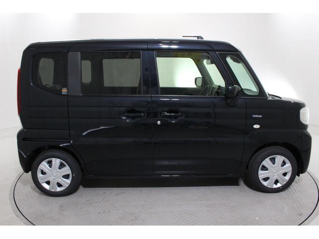 スペーシア ハイブリッドＸ　軽自動車　届出済未使用車　衝突被害軽減ブレーキ　アイドリングストップ　シートヒーター　オットマン　フルフラットシート　両側電動スライドドア　ベンチシート　パワーウィンドウ　パワーステアリング　ＡＢＳ（7枚目）