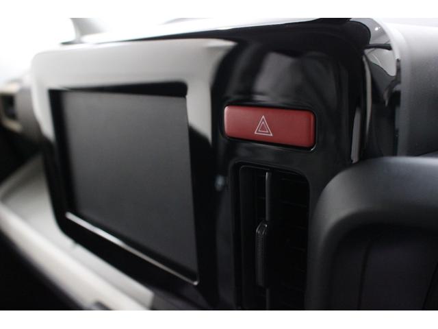 スペーシア ハイブリッドＸ　軽自動車　届出済未使用車　衝突被害軽減ブレーキ　アイドリングストップ　シートヒーター　オットマン　フルフラットシート　両側電動スライドドア　ベンチシート　パワーウィンドウ　パワーステアリング　ＡＢＳ（25枚目）