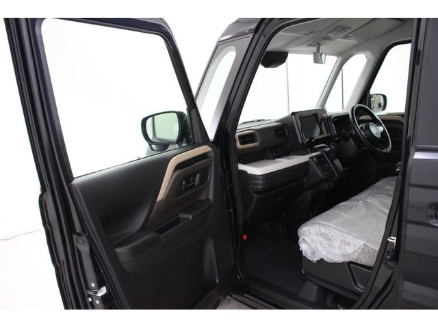 スペーシア ハイブリッドＸ　軽自動車　届出済未使用車　衝突被害軽減ブレーキ　アイドリングストップ　シートヒーター　オットマン　フルフラットシート　両側電動スライドドア　ベンチシート　パワーウィンドウ　パワーステアリング　ＡＢＳ（48枚目）