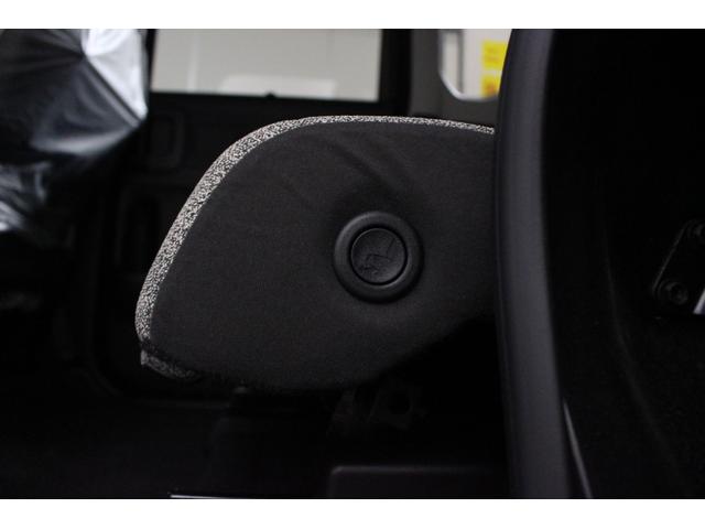 スペーシア ハイブリッドＸ　軽自動車　届出済未使用車　衝突被害軽減ブレーキ　アイドリングストップ　シートヒーター　オットマン　フルフラットシート　両側電動スライドドア　ベンチシート　パワーウィンドウ　パワーステアリング　ＡＢＳ（67枚目）