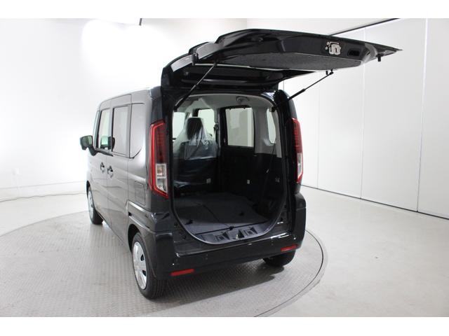 スペーシア ハイブリッドＸ　軽自動車　届出済未使用車　衝突被害軽減ブレーキ　アイドリングストップ　シートヒーター　オットマン　フルフラットシート　両側電動スライドドア　ベンチシート　パワーウィンドウ　パワーステアリング　ＡＢＳ（70枚目）