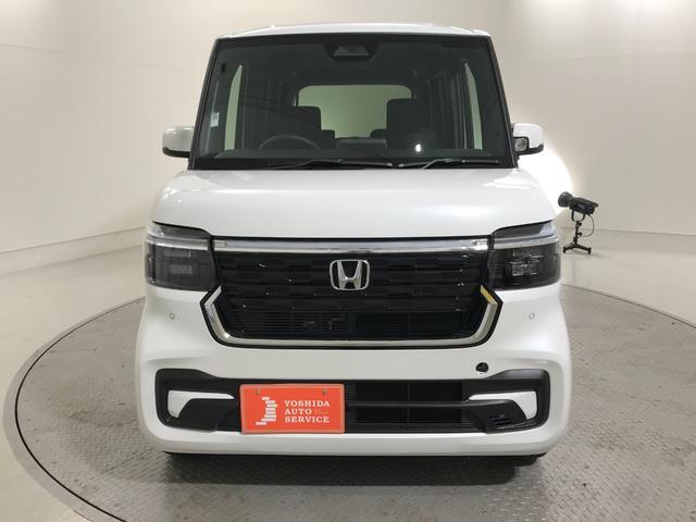 Ｎ－ＢＯＸカスタム ベースグレード　軽自動車　届出済未使用車　衝突被害軽減ブレーキ　アダプティブクルーズコントロール　アルミホイール　シートヒーター　バックカメラ　スマートキー　フルフラットシート　両側スライド片側電動ドア　ＡＢＳ（8枚目）