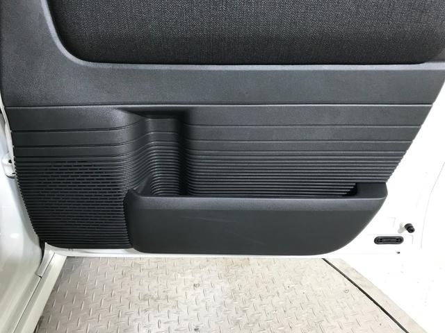 Ｎ－ＢＯＸカスタム ベースグレード　軽自動車　届出済未使用車　衝突被害軽減ブレーキ　アダプティブクルーズコントロール　アルミホイール　シートヒーター　バックカメラ　スマートキー　フルフラットシート　両側スライド片側電動ドア　ＡＢＳ（33枚目）