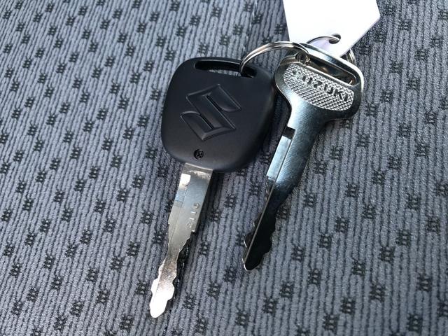 キャリイトラック KCエアコン・パワステ 軽自動車 届出済未使用車 衝突被害軽減ブレーキ パワーウィンドウ パワーステアリング キーレスエントリー 運転席エアバック 助手席エアバック レーンキープアシスト オートマチックハイビーム ABS(44枚目)