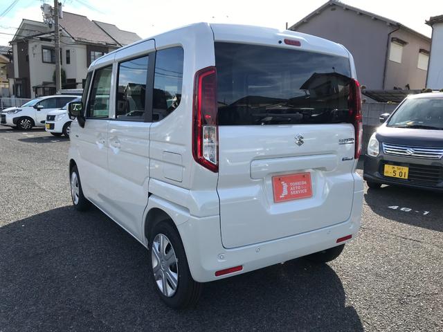 スペーシア ハイブリッドＸ　軽自動車　届出済未使用車　衝突被害軽減ブレーキ　アイドリングストップシステム　シートヒーター　オットマン　フルフラットシート　ベンチシート　スマートキー　パワーウィンドウ　両側電動スライドドア　ＡＢＳ（17枚目）