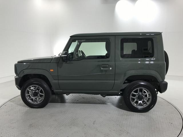 ジムニー ＸＣ　軽自動車　届出済未使用車　衝突被害軽減ブレーキ　エアコン　エアバッグ　パワステ　パワーウィンドウ　アイドリングストップ　スマートキー　ＡＢＳ（11枚目）