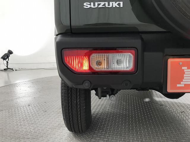 ジムニー ＸＣ　軽自動車　届出済未使用車　衝突被害軽減ブレーキ　エアコン　エアバッグ　パワステ　パワーウィンドウ　アイドリングストップ　スマートキー　ＡＢＳ（25枚目）