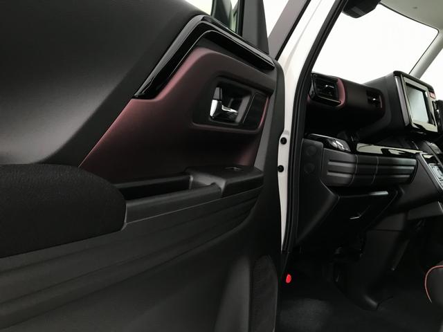 スペーシアカスタム ハイブリッドＸＳ　軽自動車　届出済未使用車　衝突被害軽減ブレーキ　アダプティブクルーズコントロール　アルミホイール　オットマン　シートヒーター　フルフラットシート　スマートキー　両側電動スライドドア　パワーウィンドウ（56枚目）