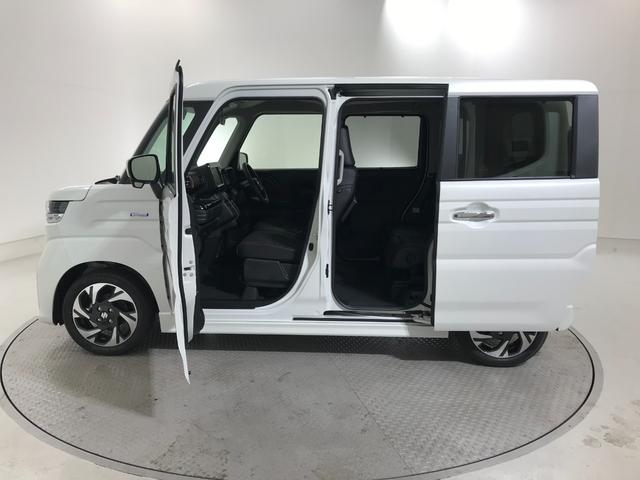 スペーシアカスタム ハイブリッドＸＳ　軽自動車　届出済未使用車　衝突被害軽減ブレーキ　アダプティブクルーズコントロール　アルミホイール　両側電動スライドドア　シートヒーター　オットマン　フルフラットシート　スマートキー　パワーウィンドウ（12枚目）