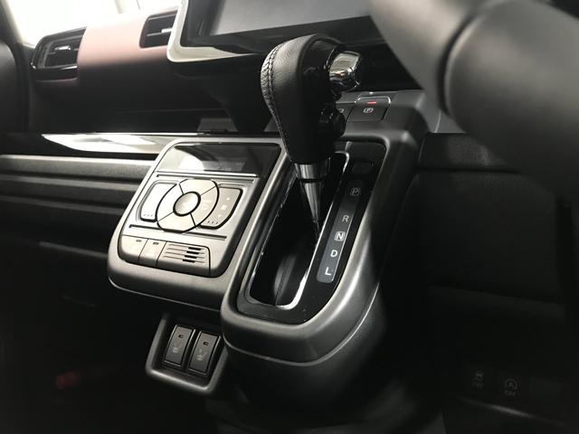 スペーシアカスタム ハイブリッドＸＳ　軽自動車　届出済未使用車　衝突被害軽減ブレーキ　アダプティブクルーズコントロール　アルミホイール　両側電動スライドドア　シートヒーター　オットマン　フルフラットシート　スマートキー　パワーウィンドウ（54枚目）