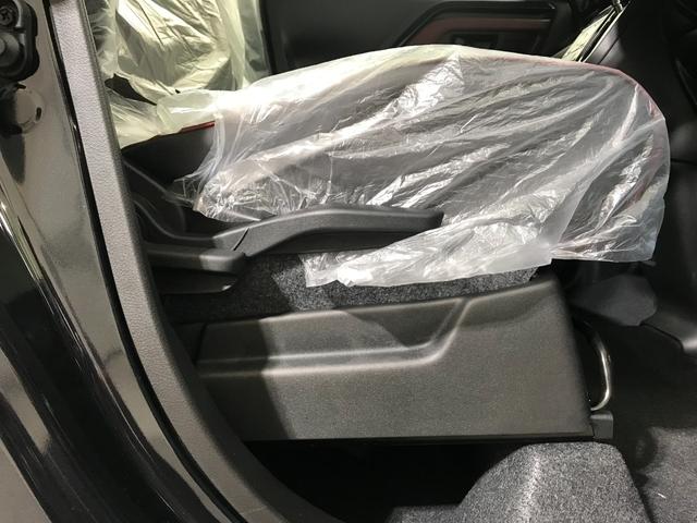スペーシアカスタム ハイブリッドＸＳ　軽自動車　届出済未使用車　衝突被害軽減ブレーキ　アダプティブクルーズコントロール　アルミホイール　両側電動スライドドア　シートヒーター　オットマン　フルフラットシート　スマートキー　パワーウィンドウ（33枚目）