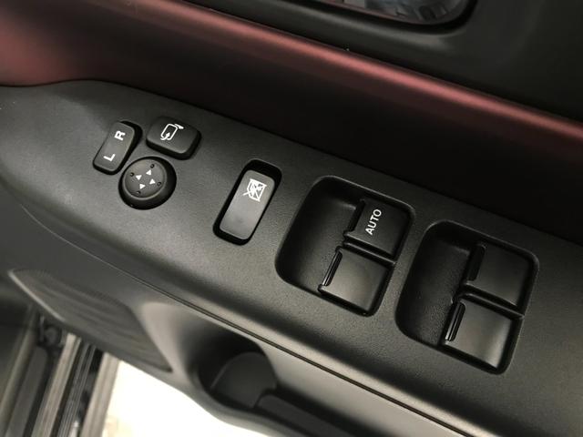 スペーシアカスタム ハイブリッドＸＳ　軽自動車　届出済未使用車　衝突被害軽減ブレーキ　アダプティブクルーズコントロール　アルミホイール　両側電動スライドドア　シートヒーター　オットマン　フルフラットシート　スマートキー　パワーウィンドウ（38枚目）