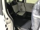 ベースグレード　軽自動車　届出済未使用車　衝突被害軽減ブレーキ　エアコン　エアバッグ　パワステ　パワーウィンドウ　スマートキー　アイドリングストップ　ＡＢＳ（69枚目）