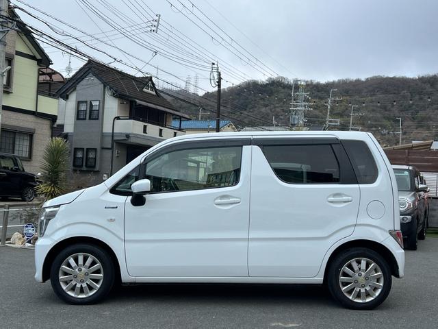 フレア 　車検Ｒ９年９月／４ＷＤ／ナビ／地デジＴＶ／Ｂｌｕｅｔｏｏｔｈ／キーレス／アイドリング／横滑り防止／前席シートヒーター／ＥＴＣ／リアプライバシーガラス／タイヤパンク修理キット／電格ミラー（11枚目）