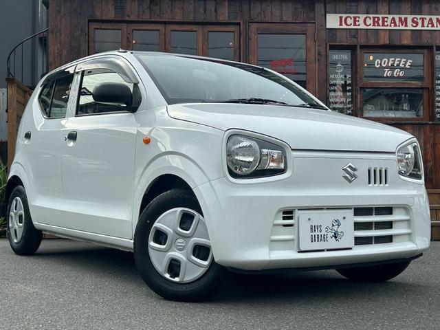アルト Ｆ　車検Ｒ９年１１月／キーレス／横滑り防止装置／タイヤパンク修理キット／前席電動パワーウィンドウ／ＣＤ再生／ＭＴモード付き／取り扱い説明書／点検記録簿／（7枚目）