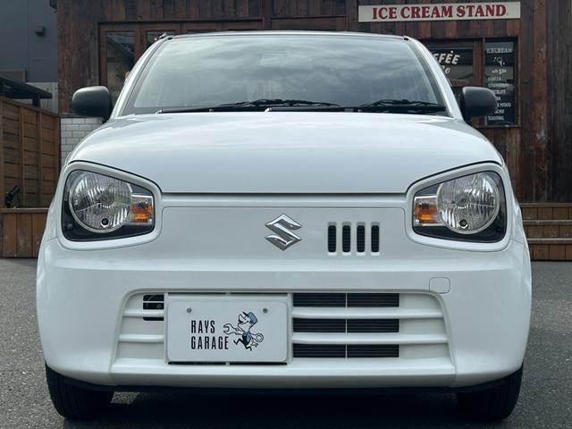 アルト Ｆ　車検Ｒ９年１１月／キーレス／横滑り防止装置／タイヤパンク修理キット／前席電動パワーウィンドウ／ＣＤ再生／ＭＴモード付き／取り扱い説明書／点検記録簿／（9枚目）