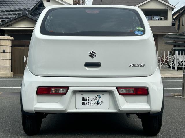アルト Ｆ　車検Ｒ９年１１月／キーレス／横滑り防止装置／タイヤパンク修理キット／前席電動パワーウィンドウ／ＣＤ再生／ＭＴモード付き／取り扱い説明書／点検記録簿／（12枚目）