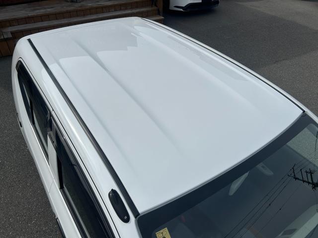 アルト Ｆ　車検Ｒ９年１１月／キーレス／横滑り防止装置／タイヤパンク修理キット／前席電動パワーウィンドウ／ＣＤ再生／ＭＴモード付き／取り扱い説明書／点検記録簿／（15枚目）