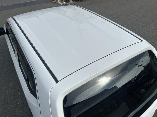 アルト Ｆ　車検Ｒ９年１１月／キーレス／横滑り防止装置／タイヤパンク修理キット／前席電動パワーウィンドウ／ＣＤ再生／ＭＴモード付き／取り扱い説明書／点検記録簿／（16枚目）