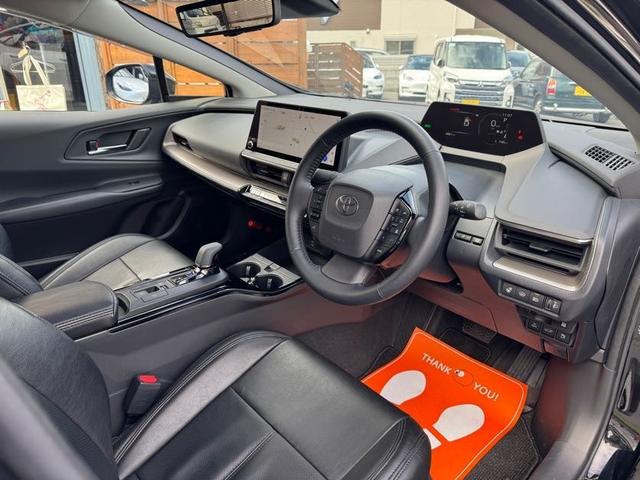 プリウス Z 12.3型ナビ/全方位モニター/Dインナーミラー/パーキングブレーキサポート/ワイヤレス充電/メモリー付きパワーシート/シートベンチレーション/パワーバックドア/取説(20枚目)