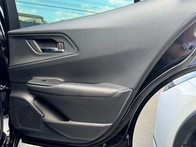 プリウス Z 12.3型ナビ/全方位モニター/Dインナーミラー/パーキングブレーキサポート/ワイヤレス充電/メモリー付きパワーシート/シートベンチレーション/パワーバックドア/取説(44枚目)